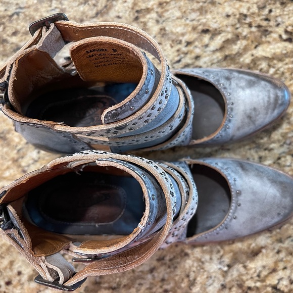 Freebird by Stephen booties saphire size 9 - Picture 10 of 10